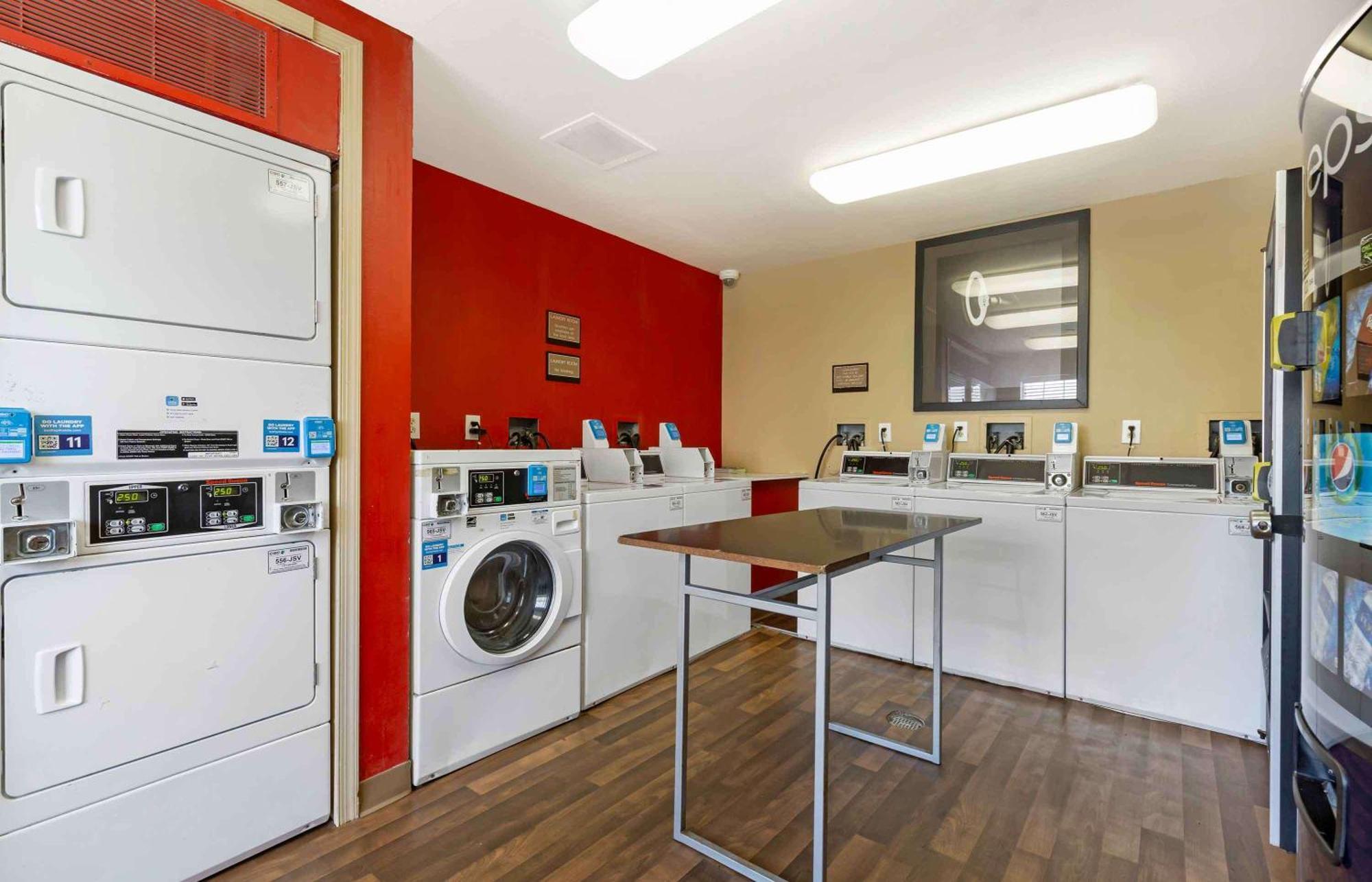 Extended Stay America Select Suites - Baltimore - BWI Airport - International Dr Linthicum Exteriér fotografie
